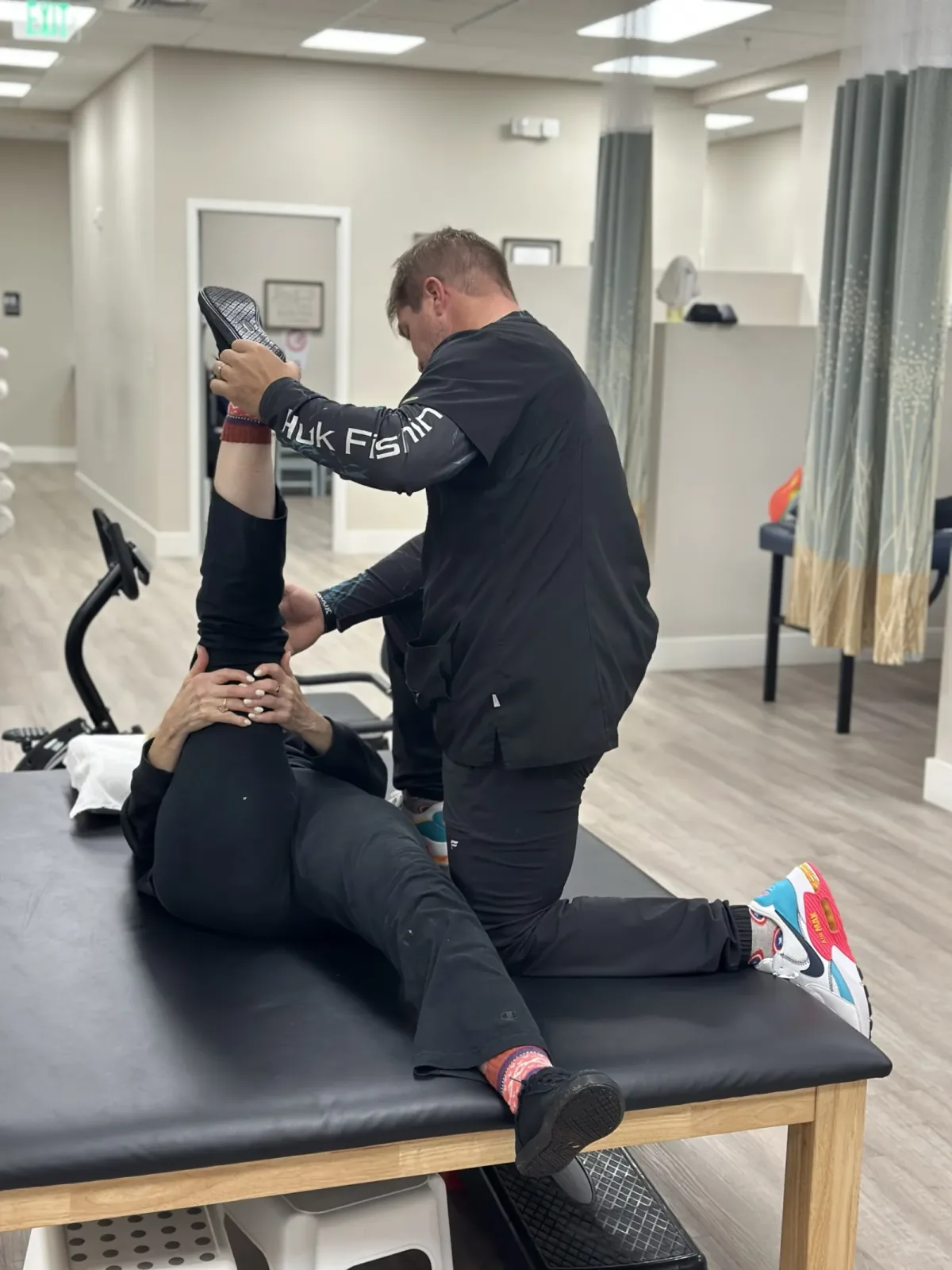 Physical therapy treatment at Lakeside